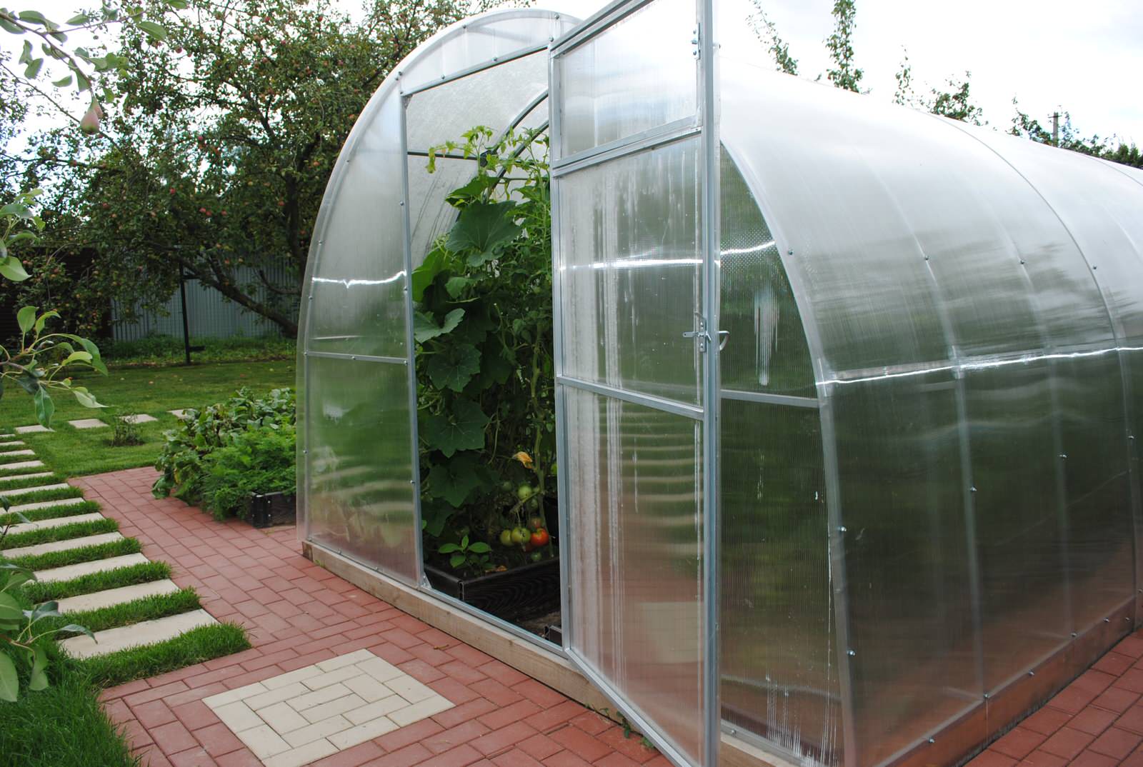 Володарское шоссе