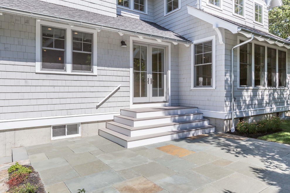 Home design - transitional home design idea in Boston