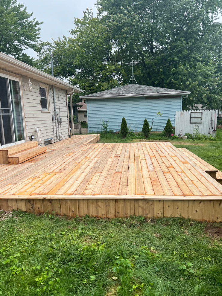 Menasha Cedar Deck