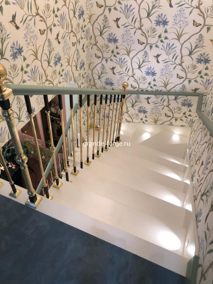 Лестница, латунное ограждение, Grande forge(Франция), коллекция "Графиня"