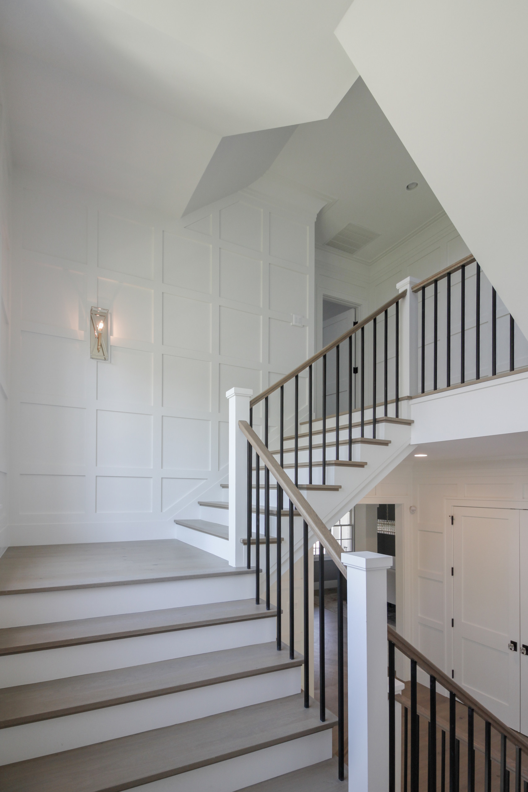 87_Welcoming and Functional Contemporary U-shaped Staircase, Arlington, VA 22207