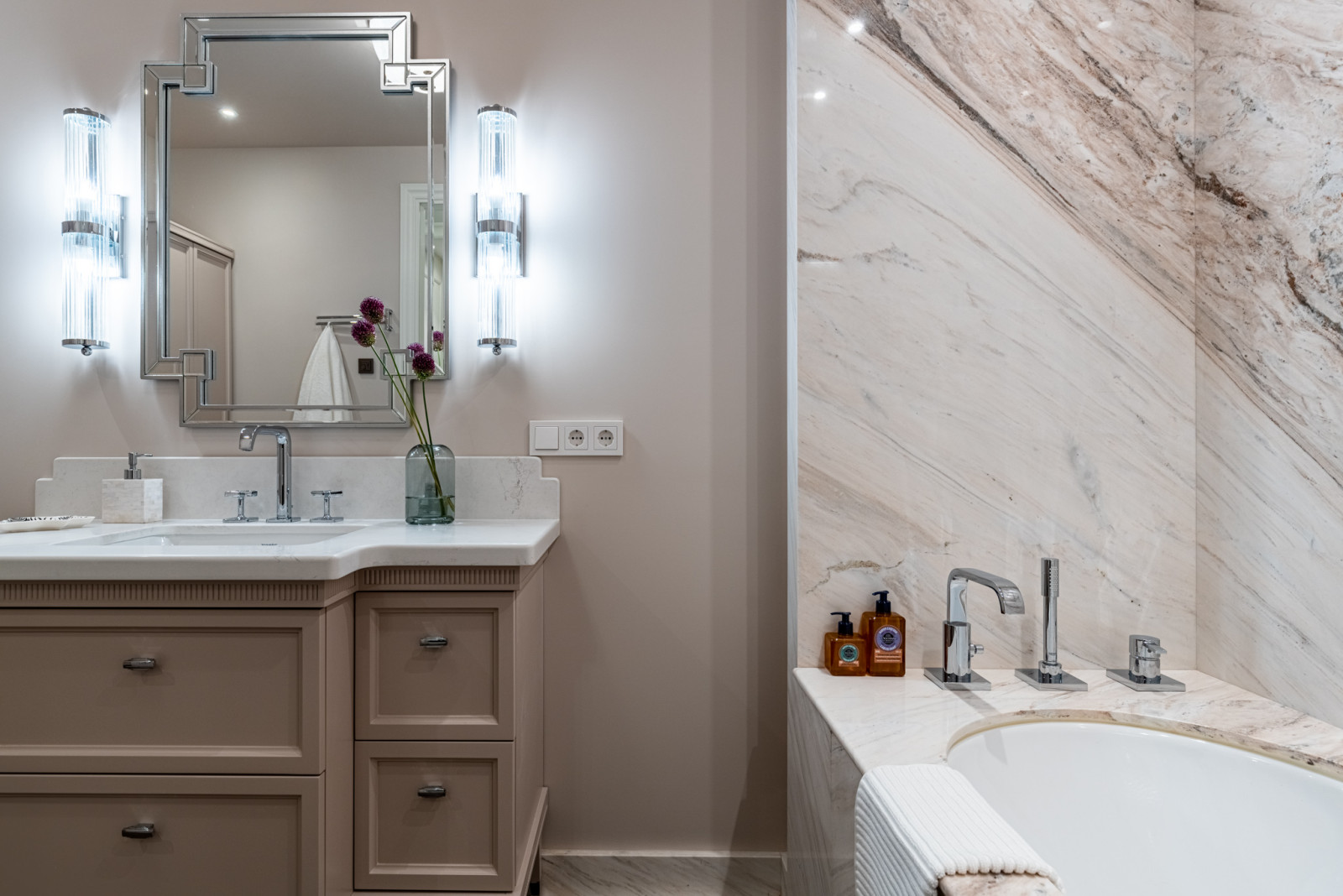 Квартира в ЖК "Royal House on Yauza"