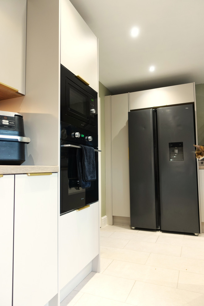 The Barwell Kitchen II - Sodermalm - RRP £20,000 - Luxe Price £17,900