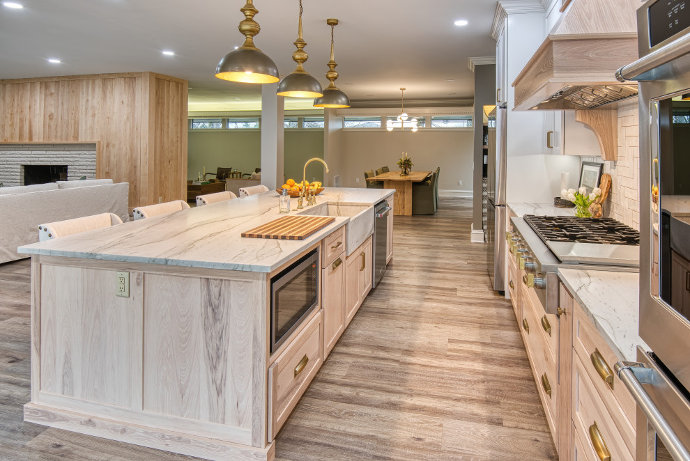 Kitchen - transitional kitchen idea