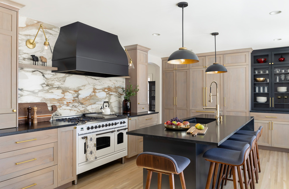 Transitional kitchen photo in Minneapolis