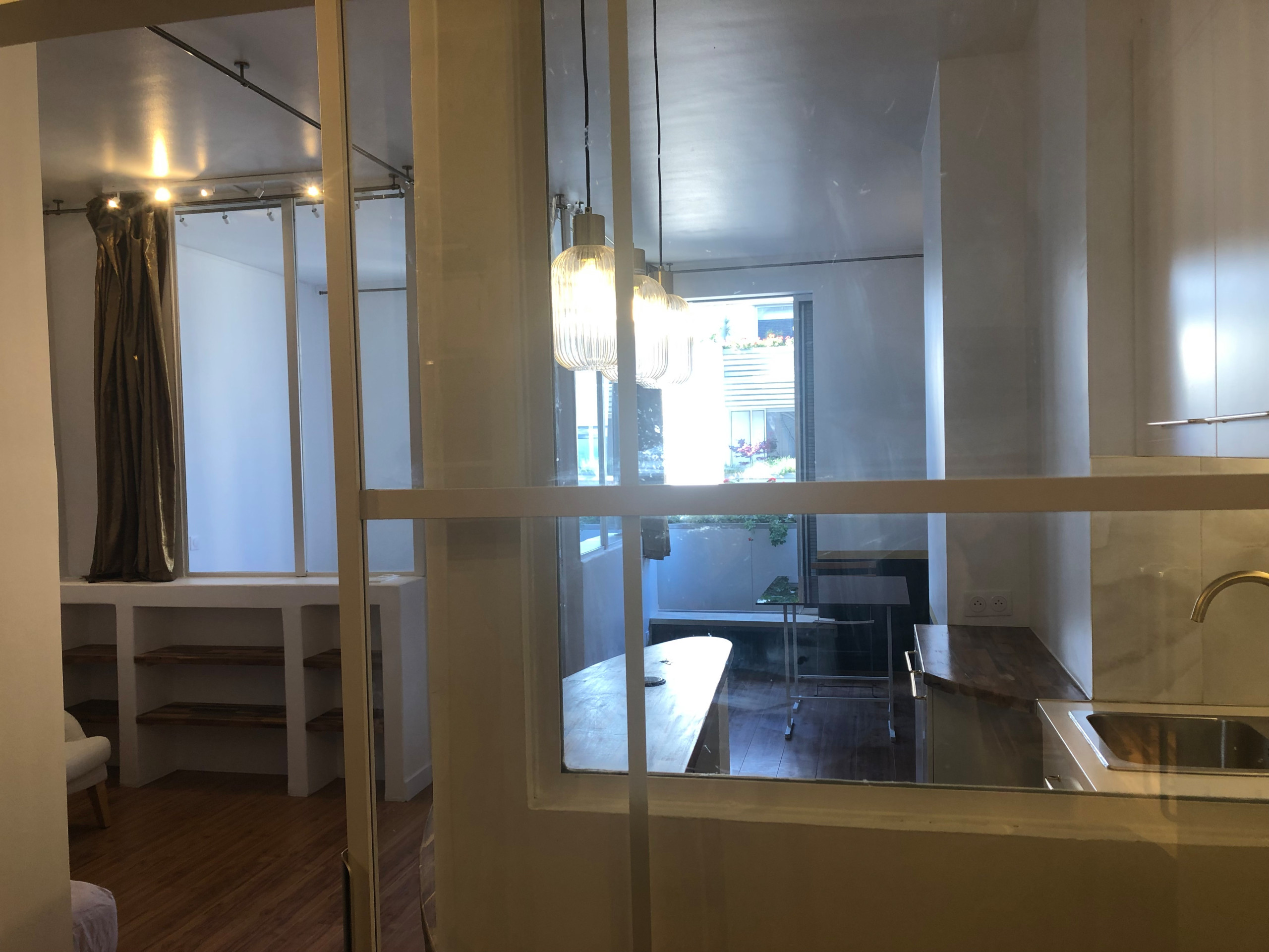 studio PARIS 7ème