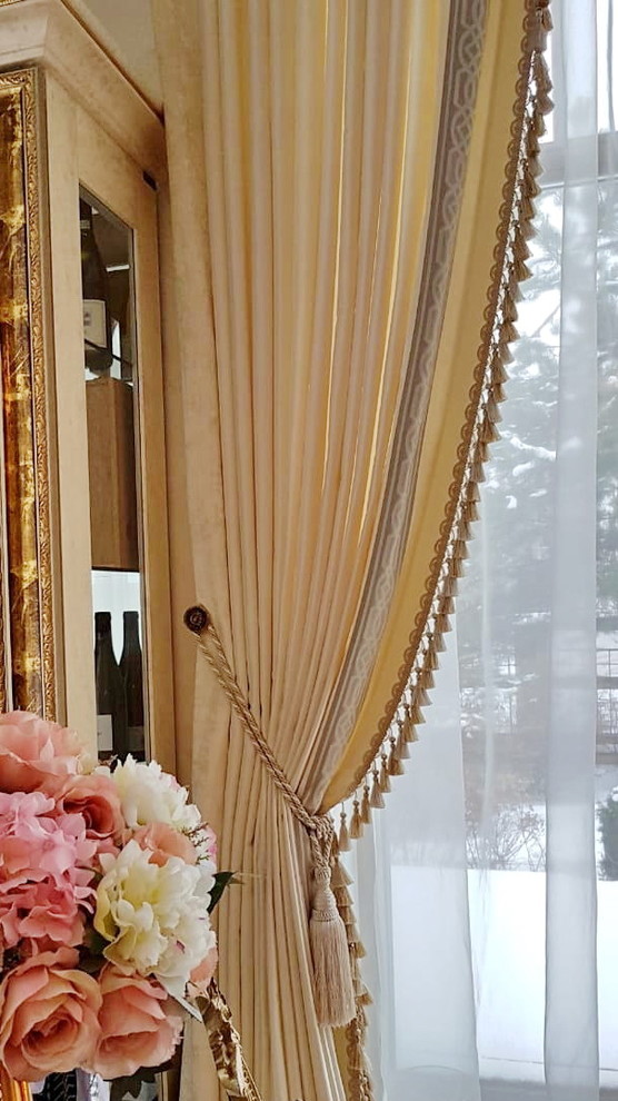 От 2-х до 15-ти: интерьерный текстиль для загородного дома в классическом стиле