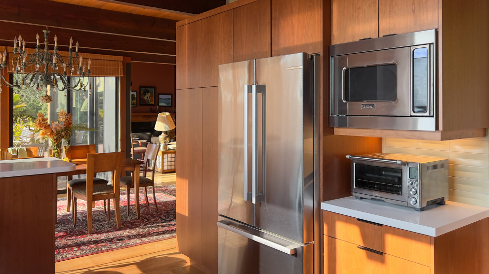 Modern Corte Madera Cherry Reface