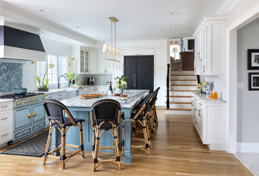Inspiration for a timeless kitchen remodel in Boston