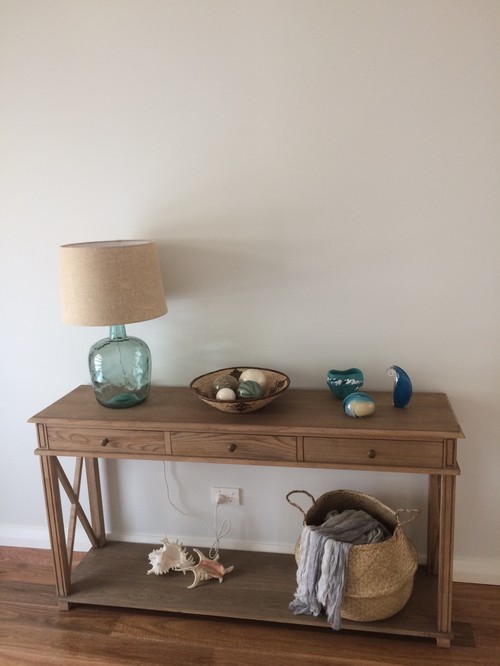Mirror over Console table