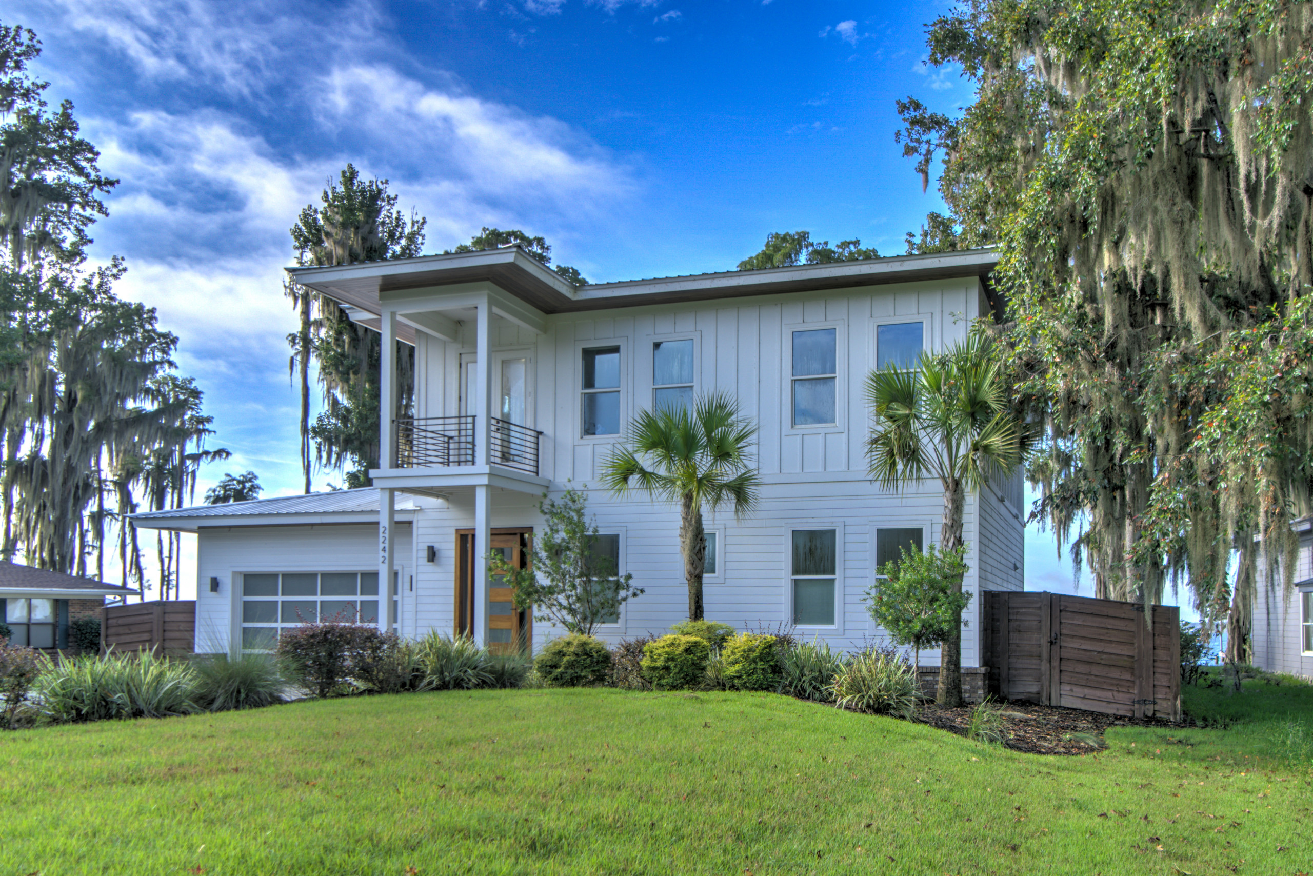 Custom Home - Lake Santa Fe, FL