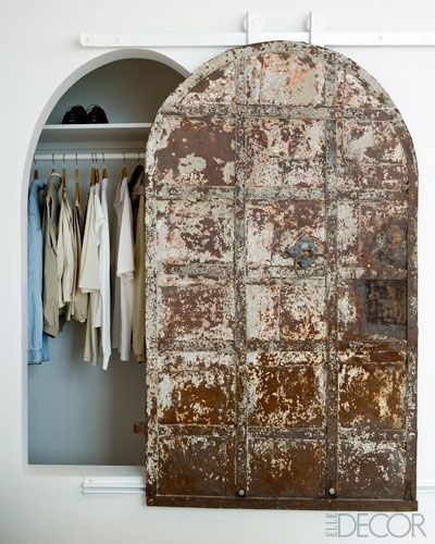 Design ideas for an industrial storage and wardrobe in Los Angeles.