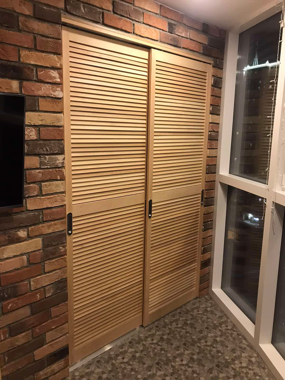 Жалюзийные двери