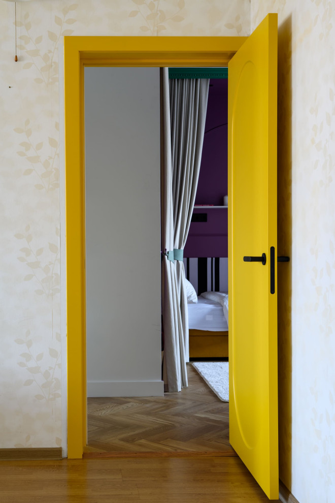 Квартирный вопрос - цветущая магнолия