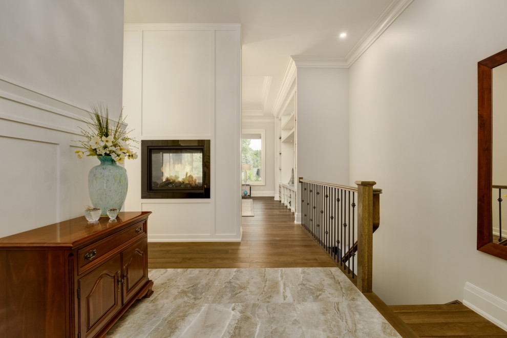 Entryway - transitional entryway idea