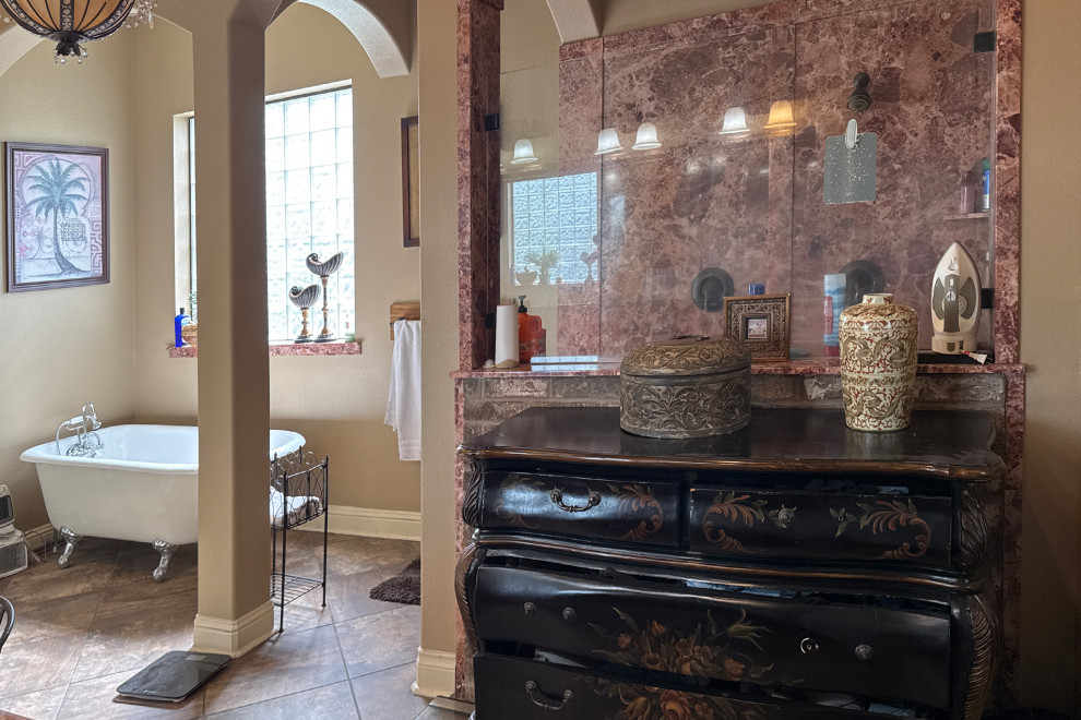 Hillhouse - Primary Bath Remodel