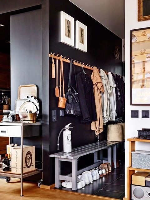 22 Neat Entryway Wardrobe Ideas for the Perfectionist - Matchness