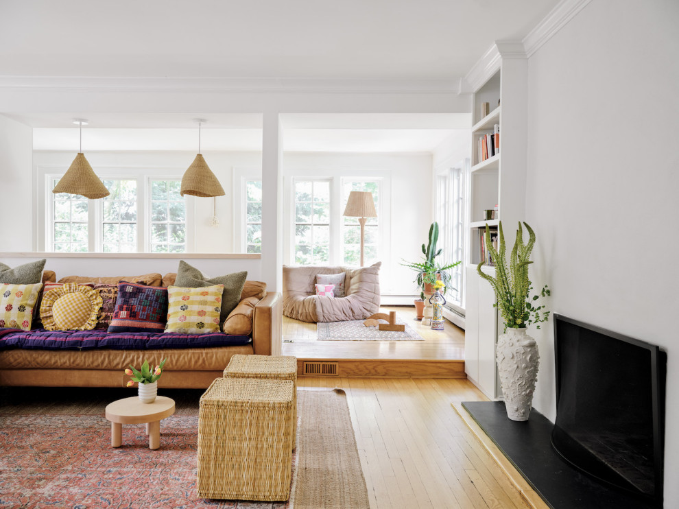 This is an example of a scandinavian living room in New York.