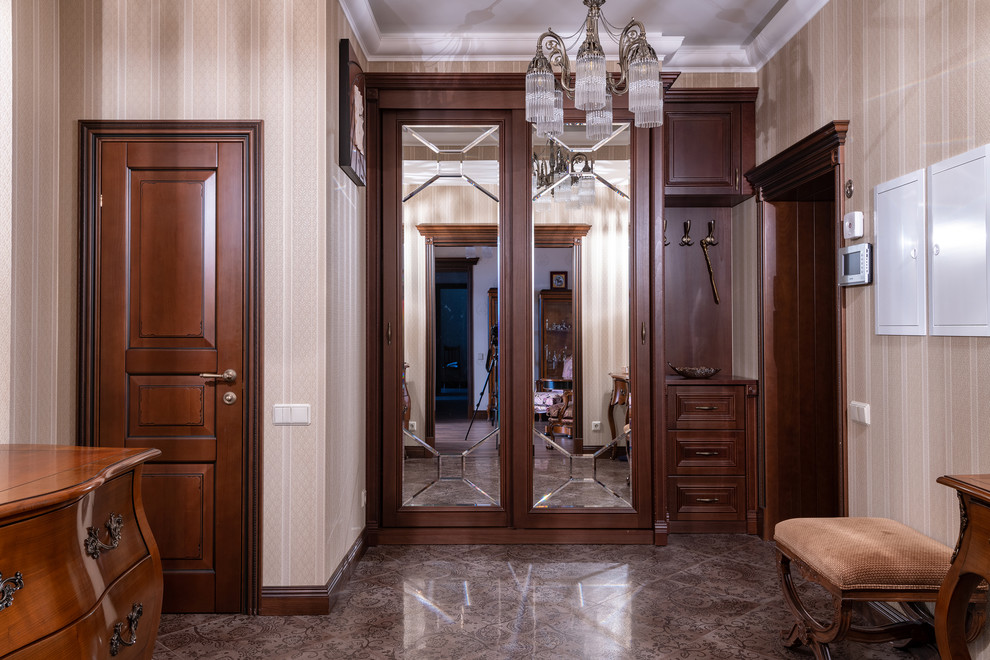 Классика для семьи из трех поколений