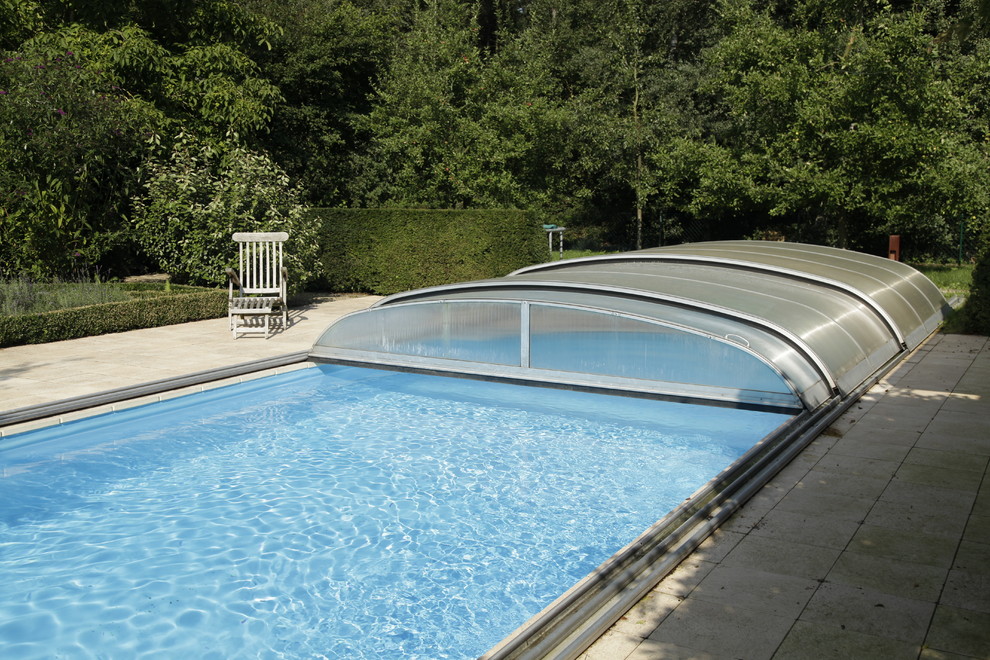 Landhausstil Pool in Sonstige