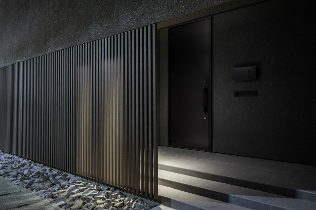 Subtle contemporary-fasad