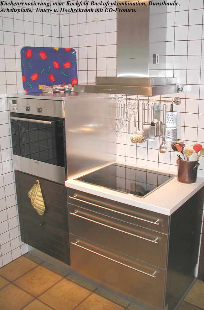 Contemporary kitchen in Frankfurt.