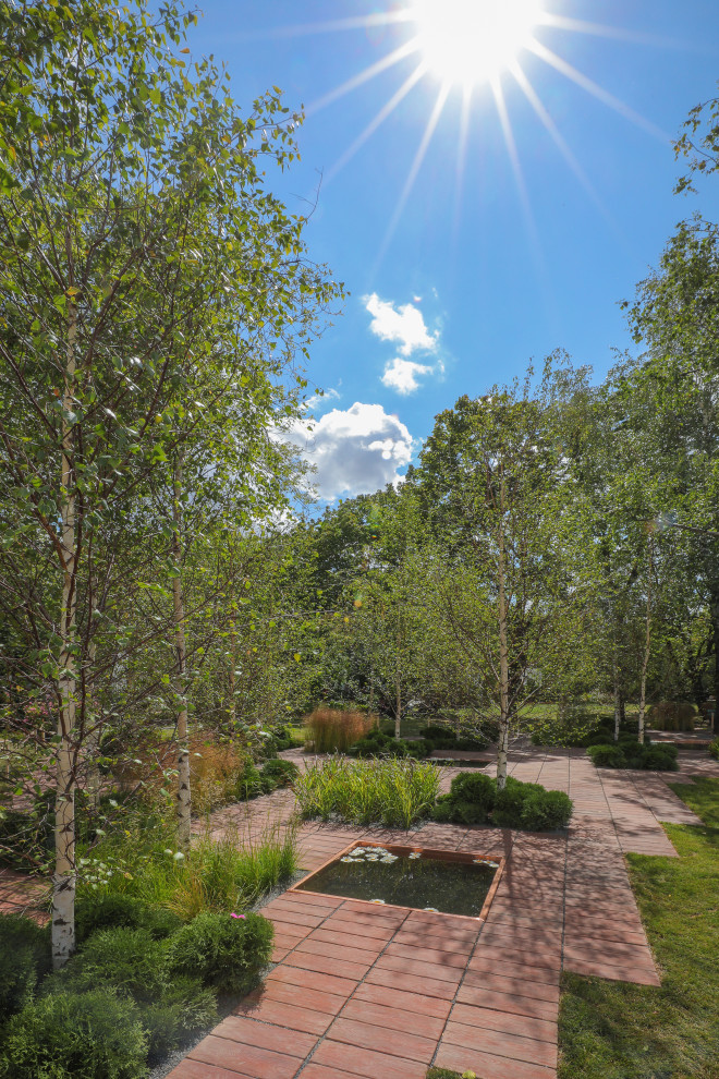 Сад для Алены Ахмадуллиной