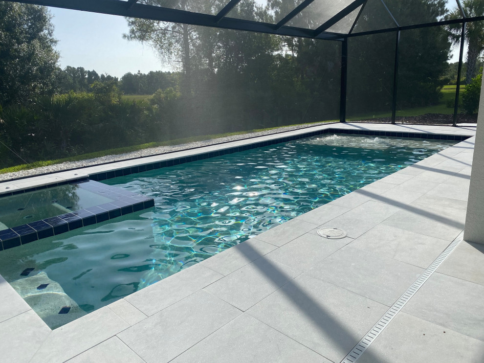 Pool Cage - Picture Window - Pool - Tampa - by Innotech Construction ...