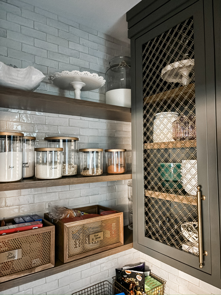 Kitchen Cabinet