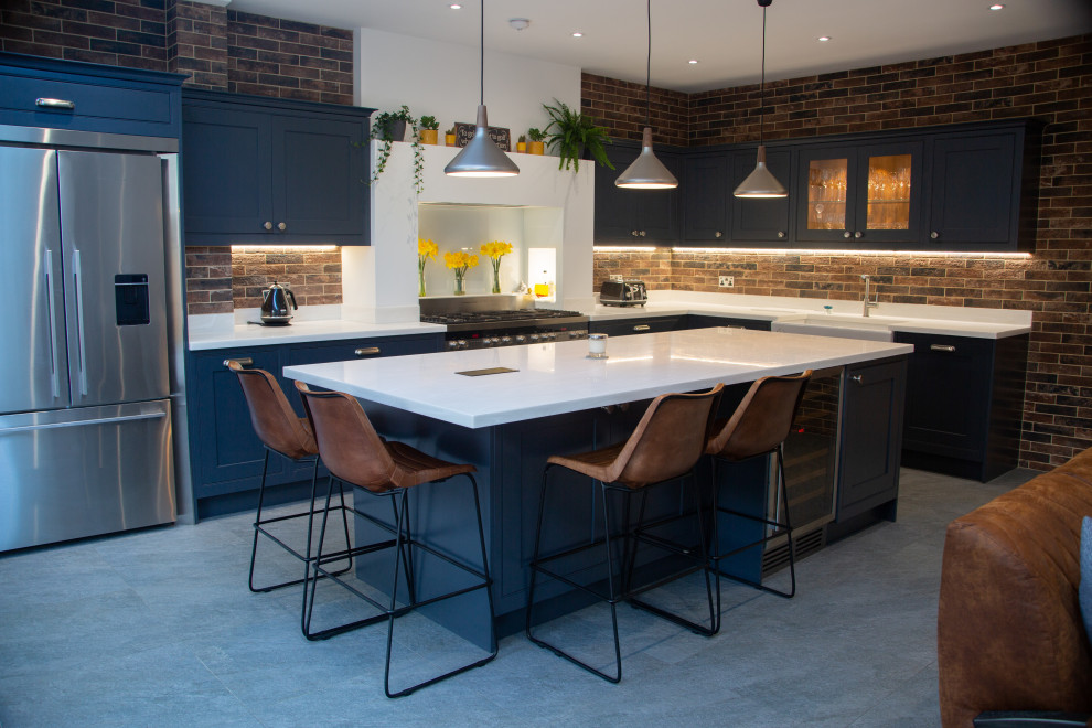Navy Blue Modern Kitchen - Modern - Kitchen - Essex - by Anderson ...