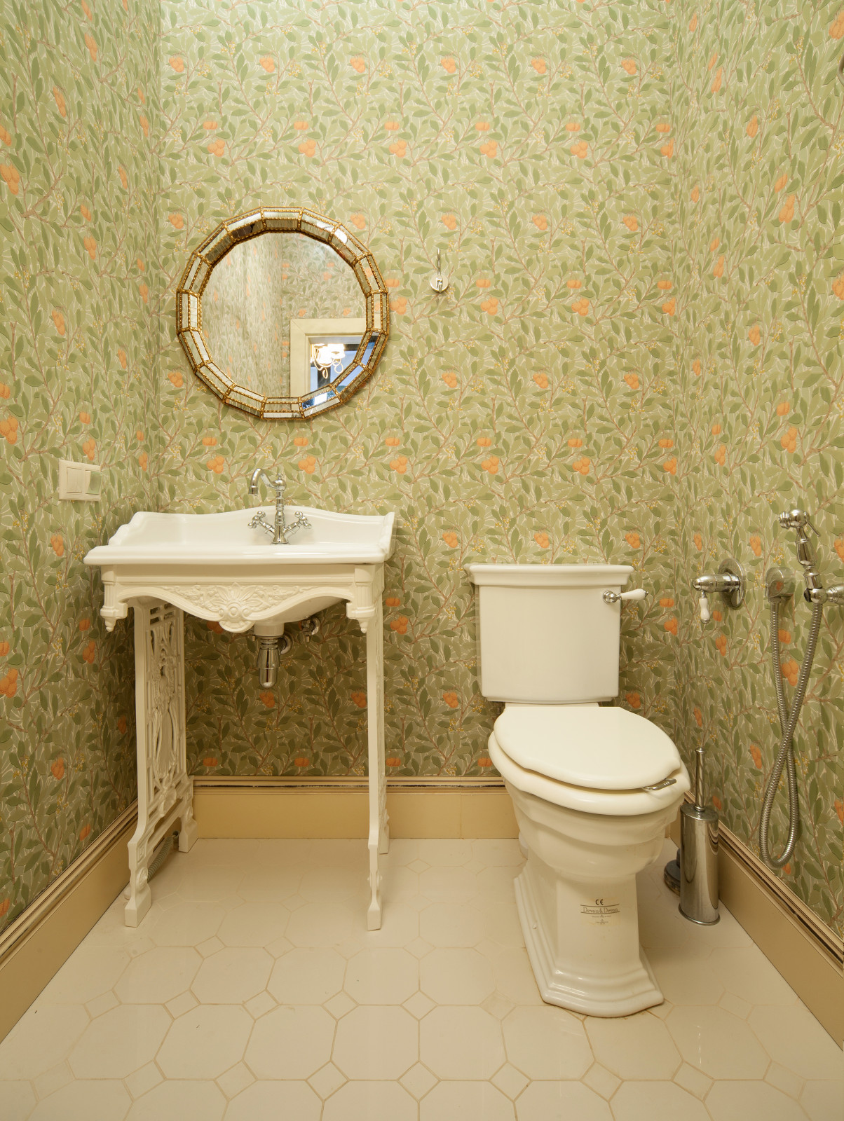 Фрагменты оформления загородного дома в поселке "Довиль", Одинцовский р-н, МО