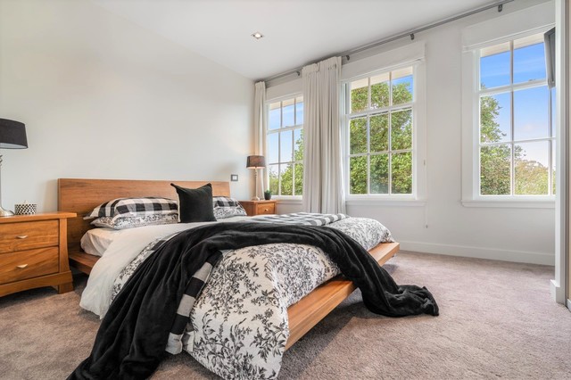 PARTIAL STAGING - OMANA AVE, EPSOM contemporary
