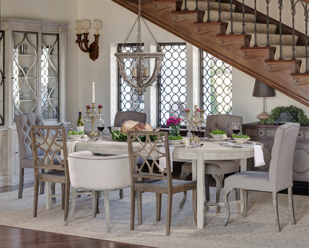 Design ideas for a transitional dining room in Birmingham.