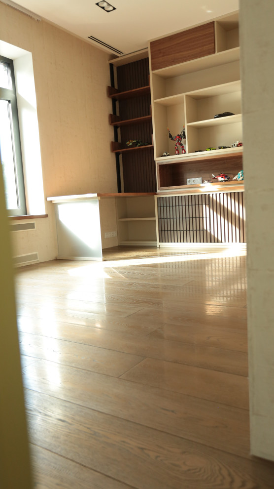 Паркет покрыт металлом