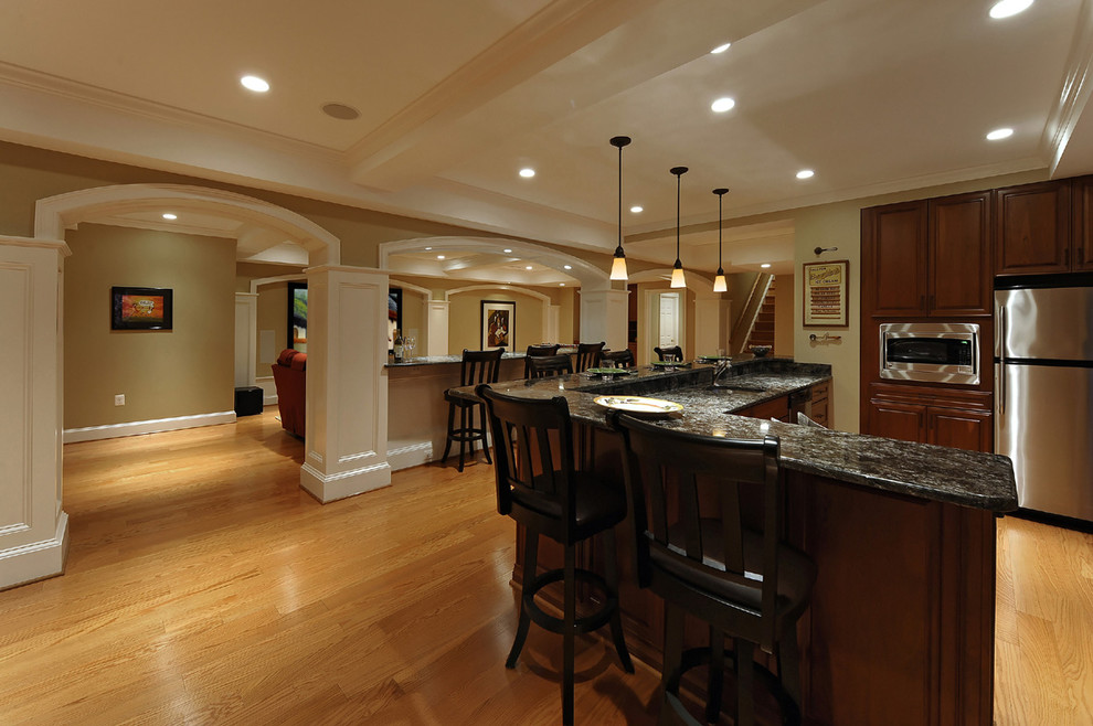 Kitchen - kitchen idea in Denver