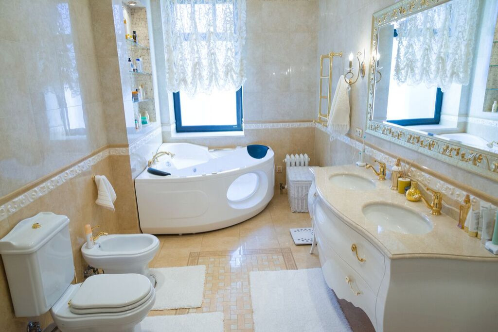 Интерьер дома в классическом стиле (500 кв м)