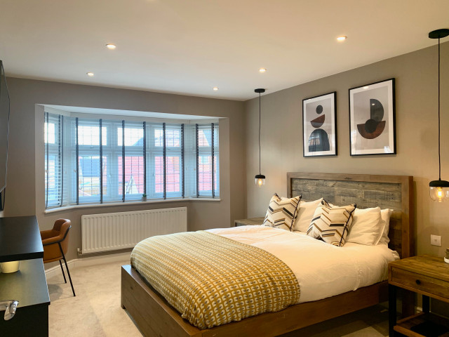 Leighton Buzzard modern-bedroom