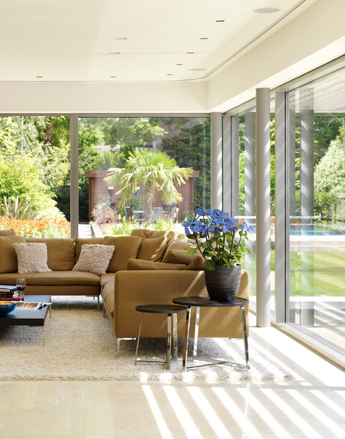 Sheen contemporary-vardagsrum