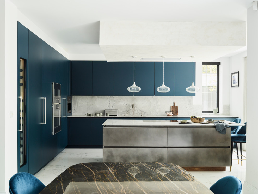Inspiration for a contemporary kitchen in Kent.