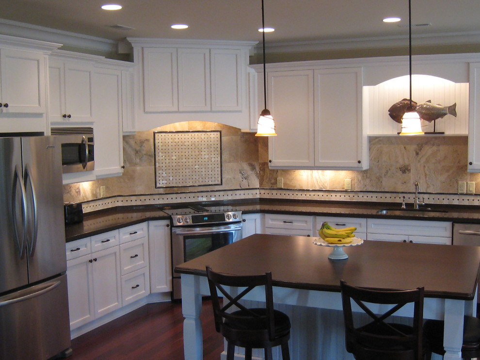 Example of a transitional kitchen design in Baltimore
