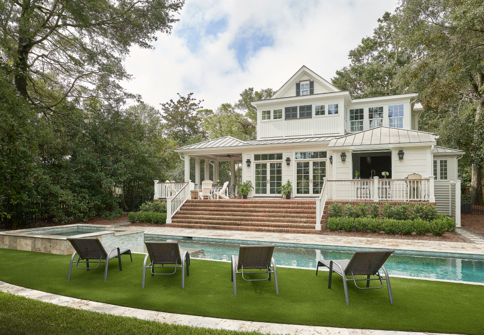 Design ideas for a traditional exterior in Wilmington.