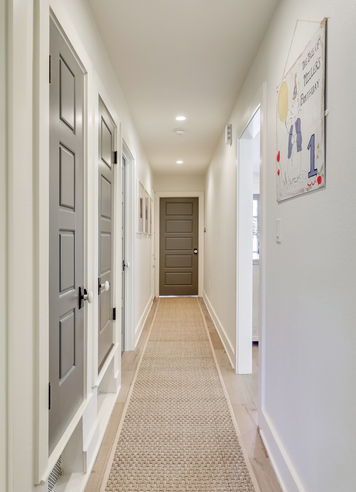 Design ideas for a country hallway in Austin.