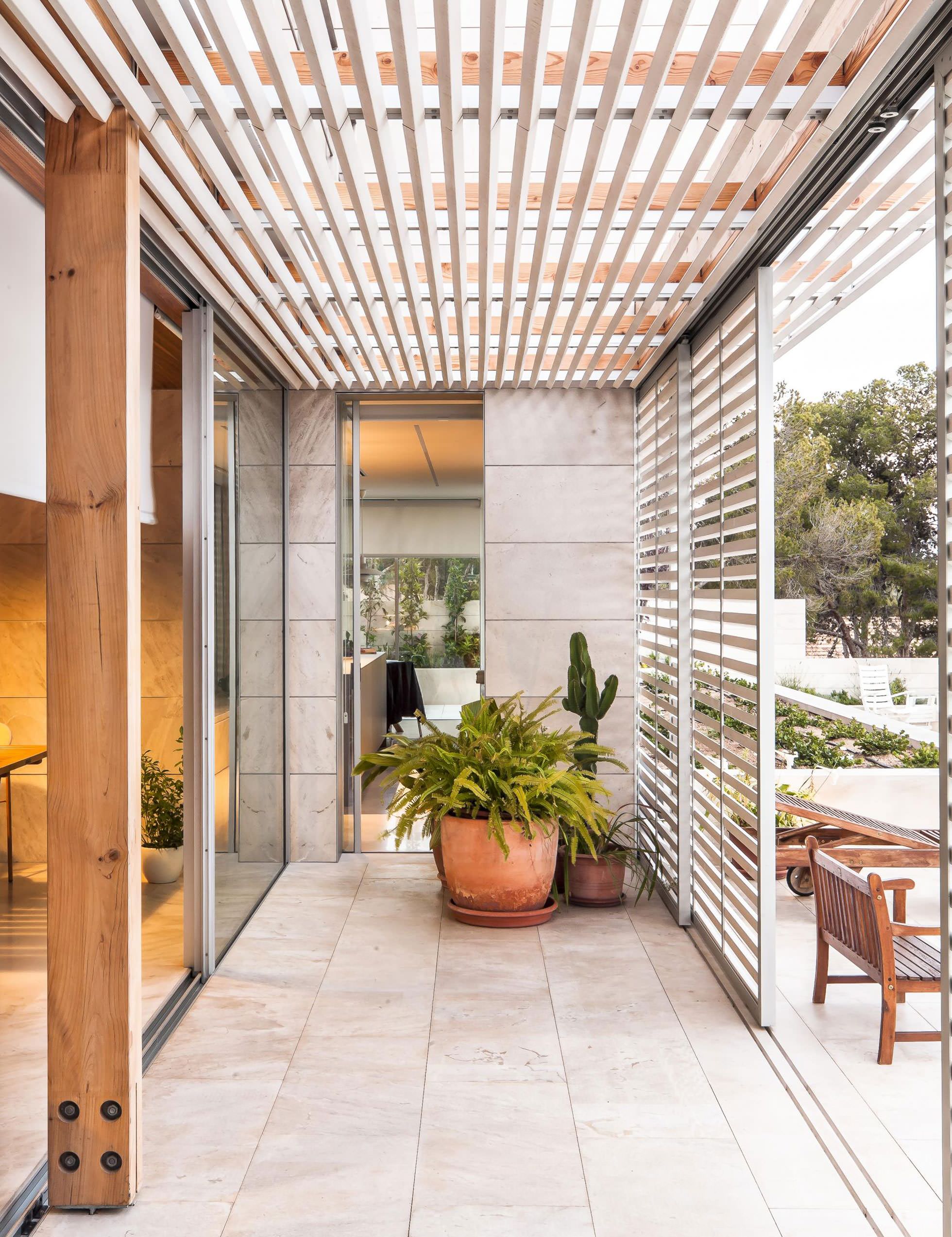 75 Most Popular 75 Beautiful Mediterranean Veranda Ideas and