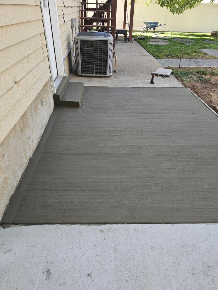 Simple Concrete Patio