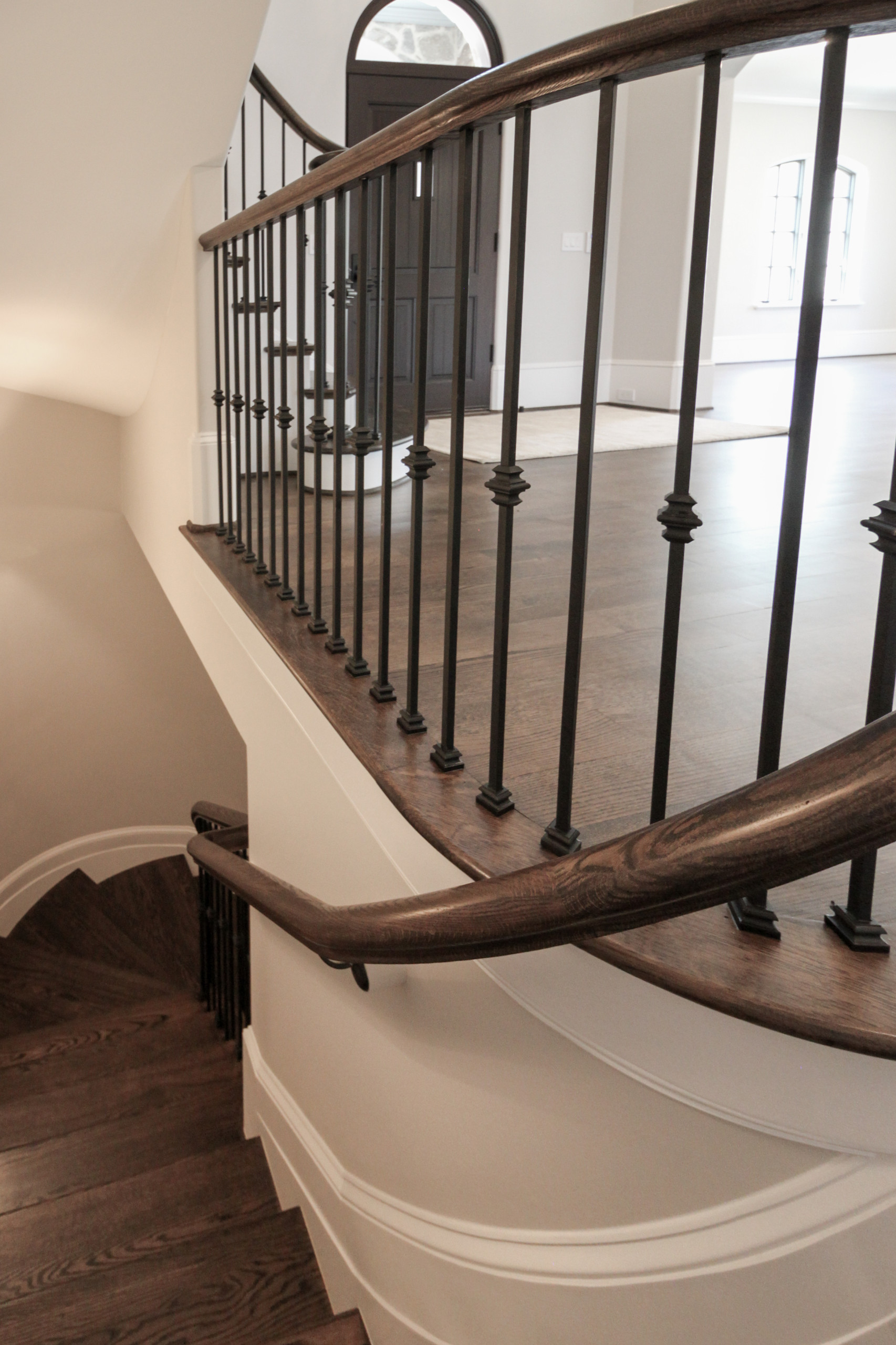 86_ Gorgeous Floating Curved Staircase, McLean VA 22066