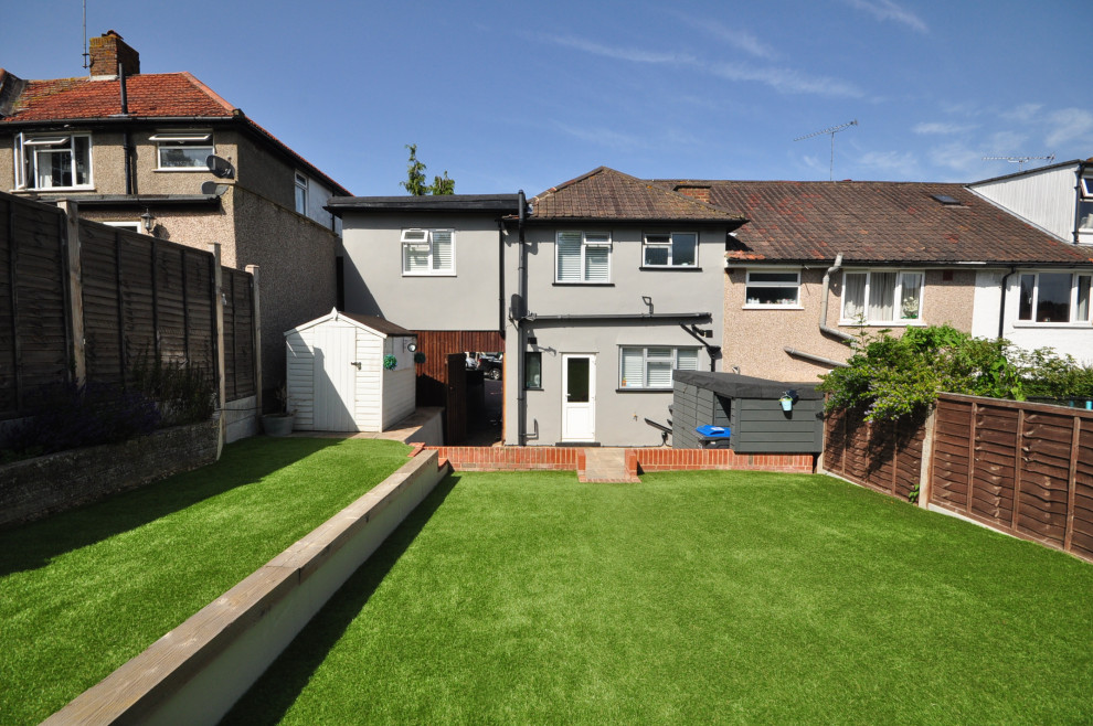 Full Home Design, Walsingham Road