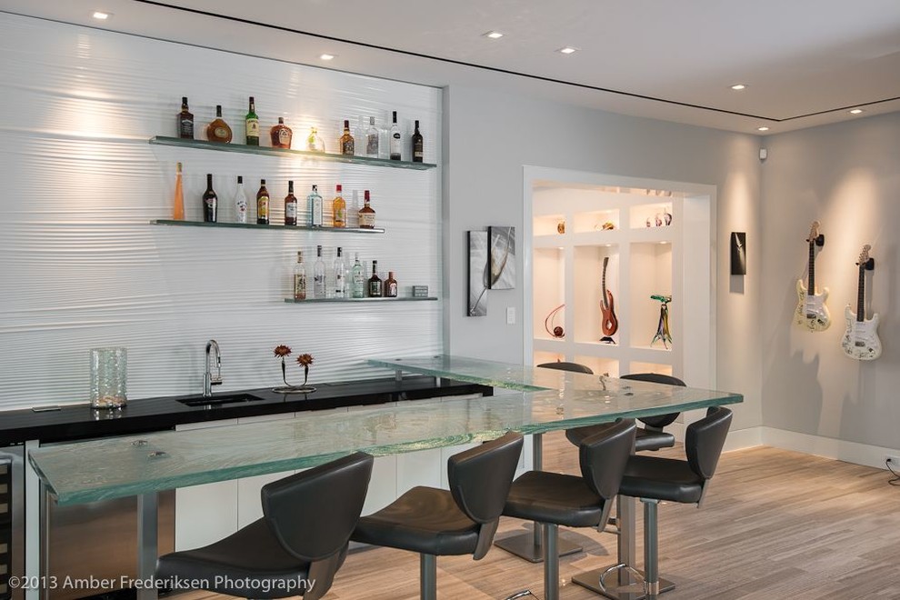 Example of a trendy home bar design in Miami