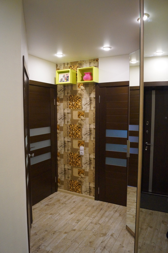 Однокомнатная квартира с кухней-гостиной 6м2 и стиральной машиной на кухне