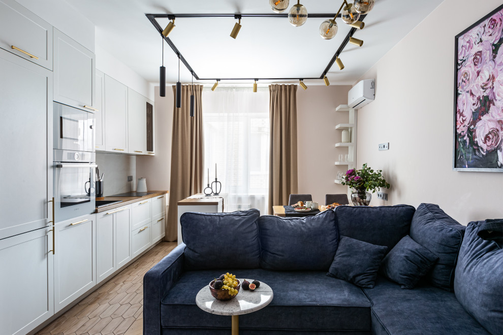 Четырехкомнатная квартира на Варшавской улице