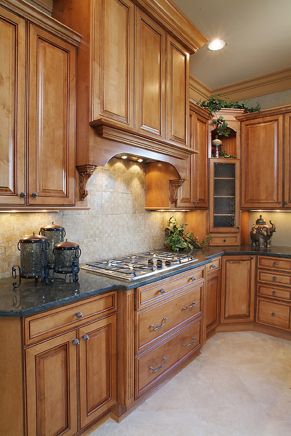 Inspiration for a transitional kitchen remodel in Cincinnati